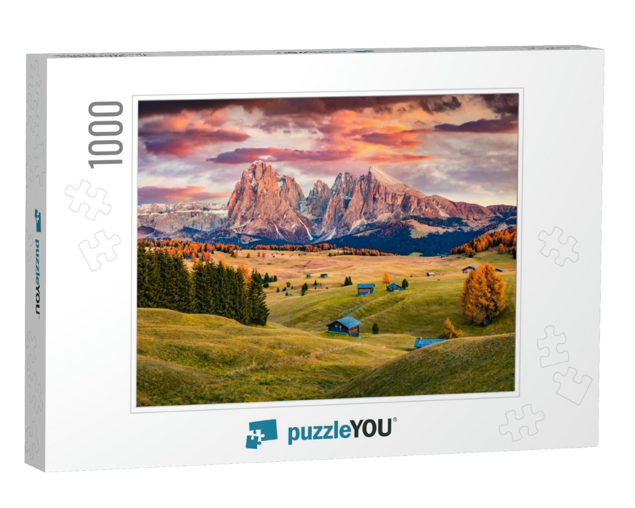 Unbelievable Sunrise on Alpe Di Siusi Mountain Plateau wi... Jigsaw Puzzle with 1000 pieces