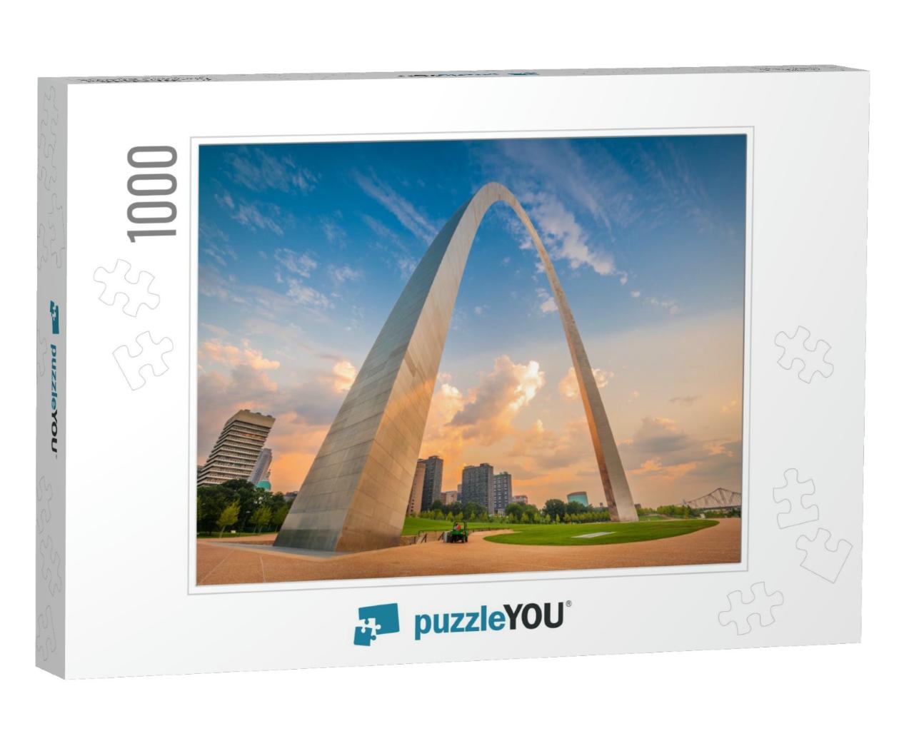 Downtown St. Louis, Missouri, USA Viewed from Below the Ar... Jigsaw Puzzle with 1000 pieces