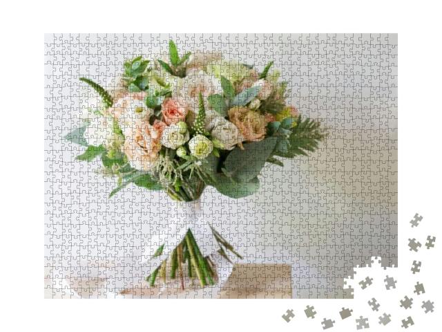 Bridal Bouquet. a Simple Bouquet of Flowers & Greens... Jigsaw Puzzle with 1000 pieces