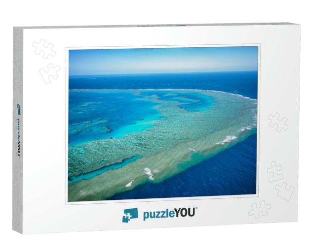 Aerial View of Great Barrier Reef in Whitsundays, Queensl... Jigsaw Puzzle