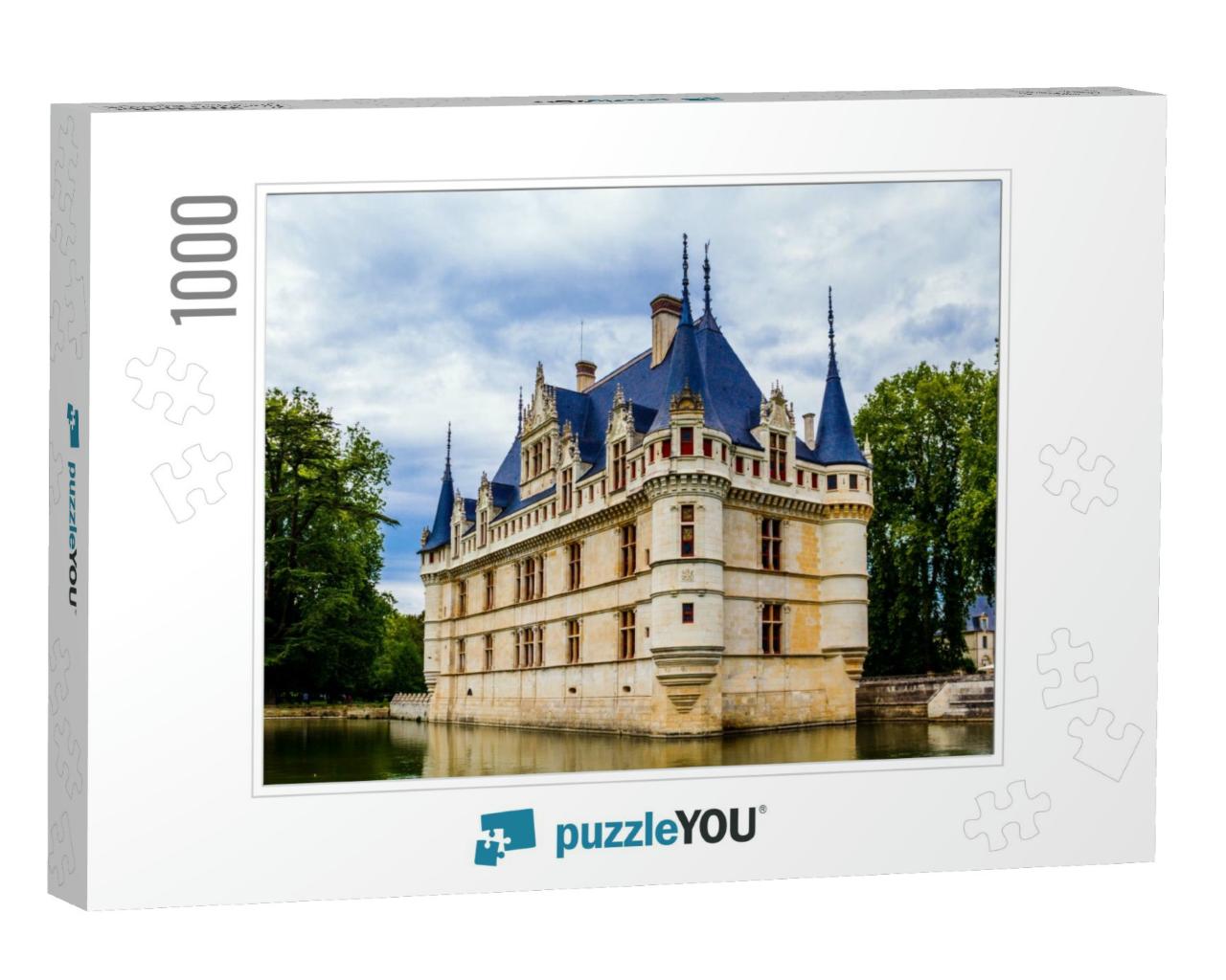 Chateau of Azay Le Rideau, Loire Valley, France... Jigsaw Puzzle with 1000 pieces