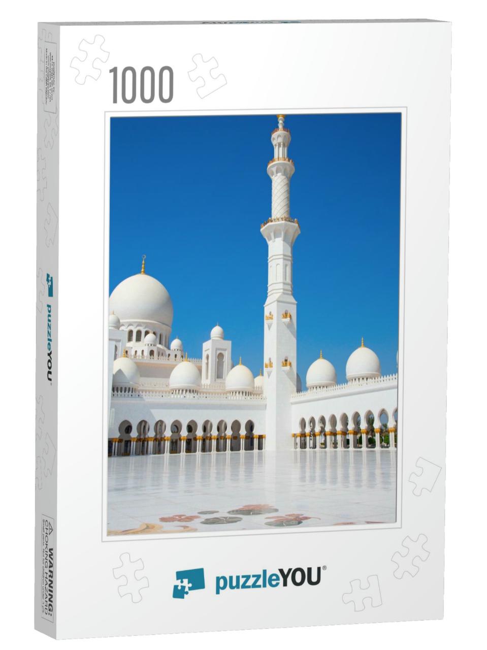 Famous Sheikh Zayed Mosque in Abu Dhabi, United Arab Emir... Jigsaw Puzzle with 1000 pieces