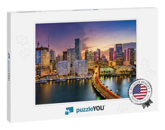 Miami, Florida, USA Skyline on Biscayne Bay... Jigsaw Puzzle