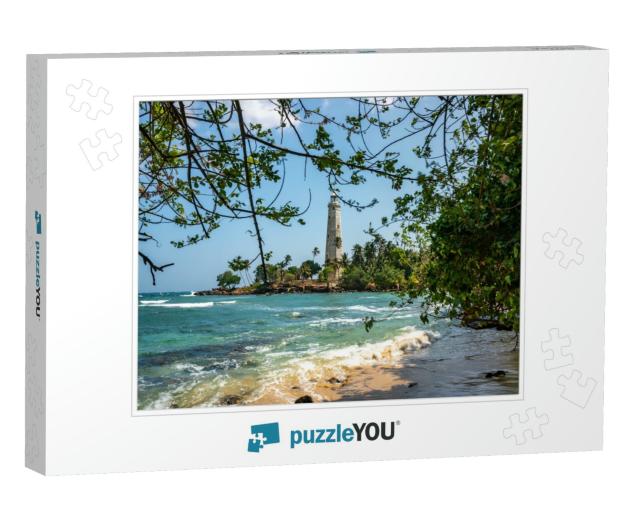 Beautiful Beach & White Lighthouse Dondra in Sri Lanka. V... Jigsaw Puzzle