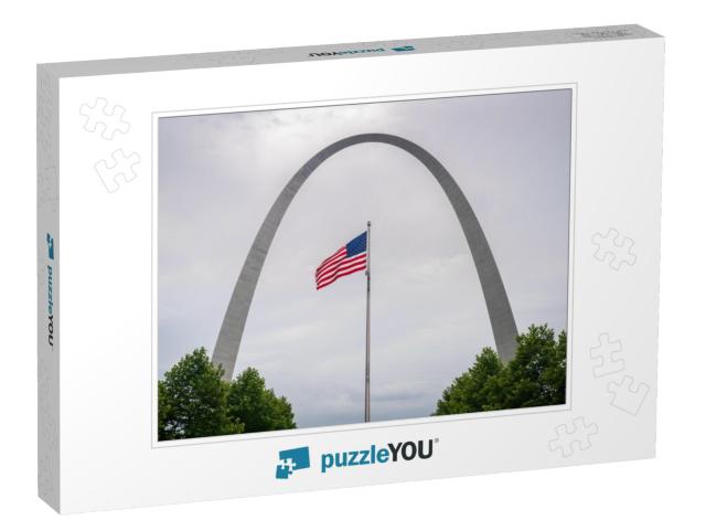 Gateway Arch National Park in St. Louis with the American... Jigsaw Puzzle