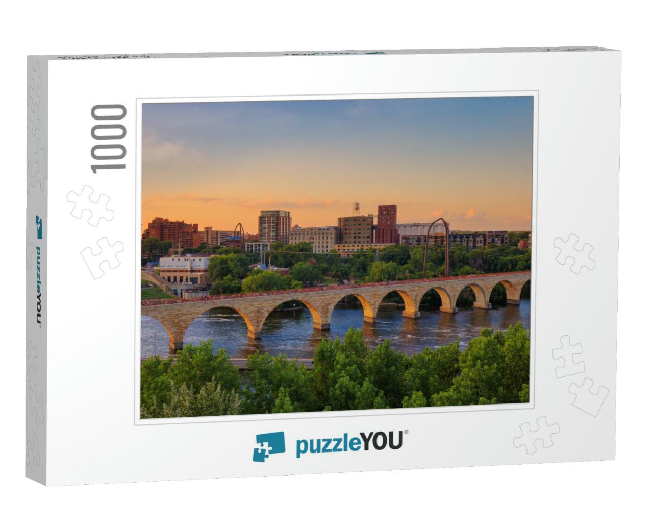 Minneapolis Minnesota At Sunset on the Mississippi River... Jigsaw Puzzle with 1000 pieces