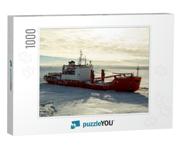 Expedition Ship in Antarctic Sea... Jigsaw Puzzle with 1000 pieces