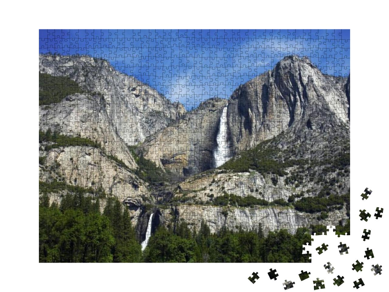 Yosemite Falls, Yosemite National Park, California... Jigsaw Puzzle with 1000 pieces