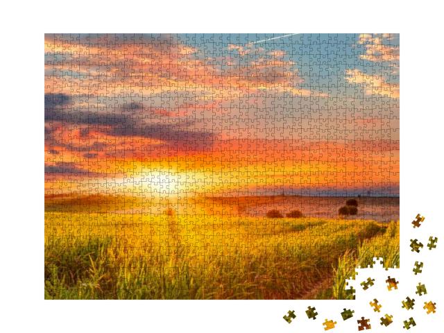 Sunrise Over the Corn Field... Jigsaw Puzzle with 1000 pieces