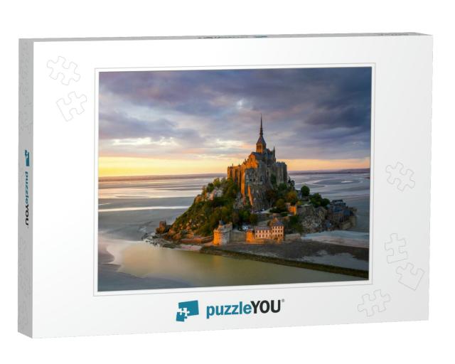 Mont Saint-Michel View in the Sunset Light. Normandy, Nor... Jigsaw Puzzle