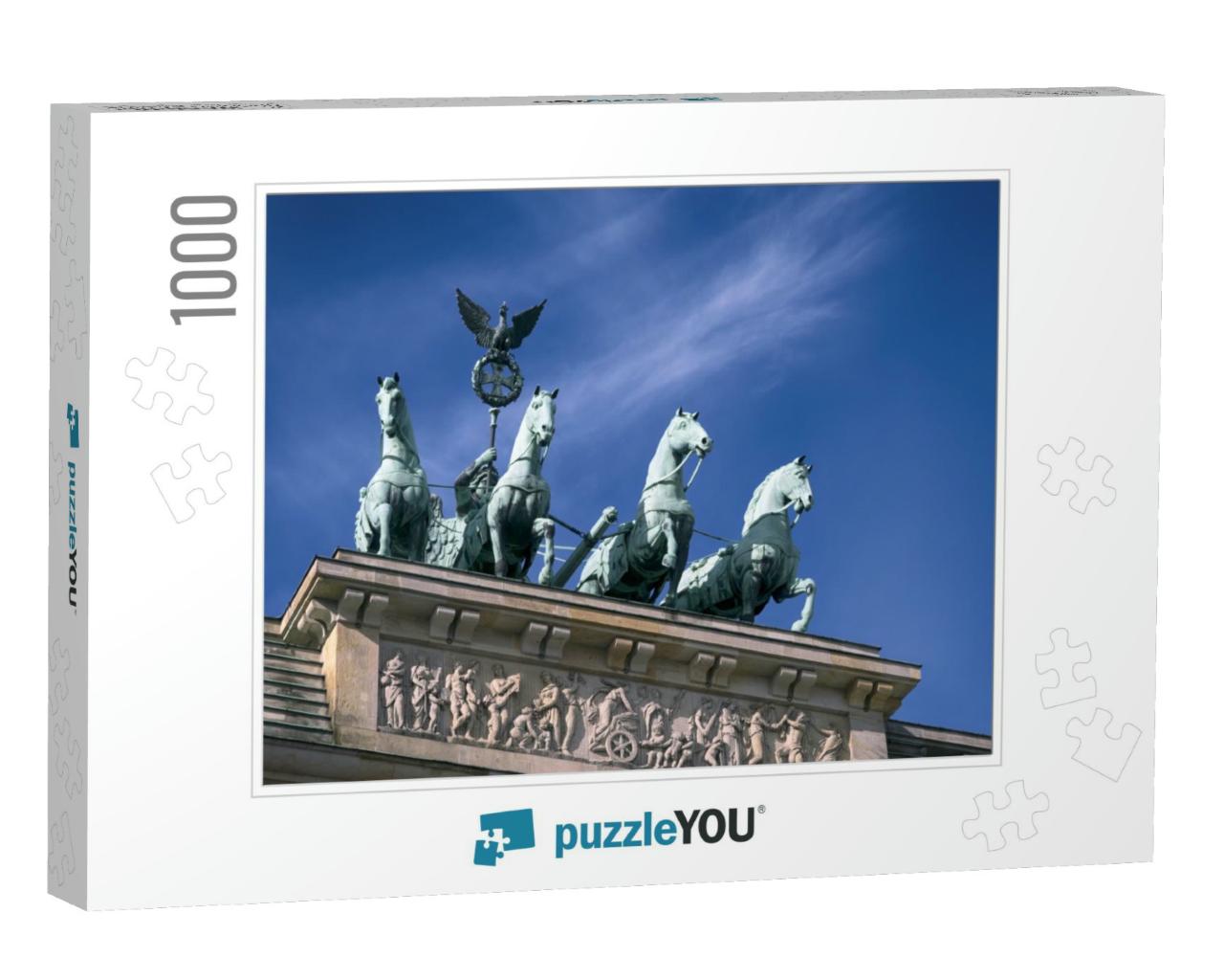 Quadriga on Top of the Brandenburger Tor Brandenburg Gate... Jigsaw Puzzle with 1000 pieces