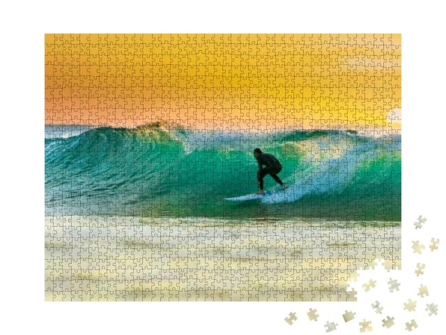 Sunrise Surfing... Jigsaw Puzzle with 1000 pieces