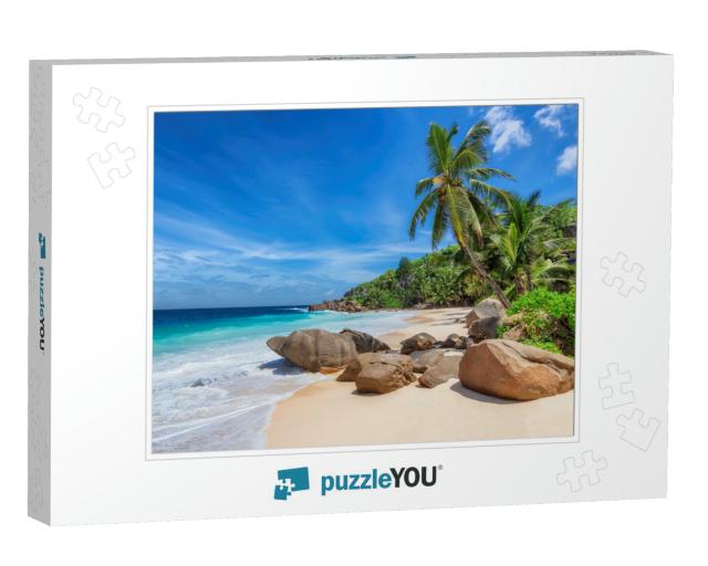 Tropical Sunny Beach & Coconut Palms on Seychelles. Summe... Jigsaw Puzzle