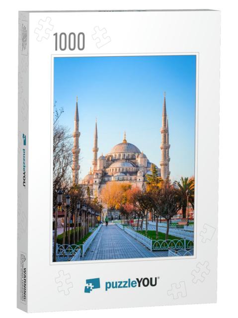 The Blue Mosque, Sultanahmet Camii, Istanbul, Turkey... Jigsaw Puzzle with 1000 pieces