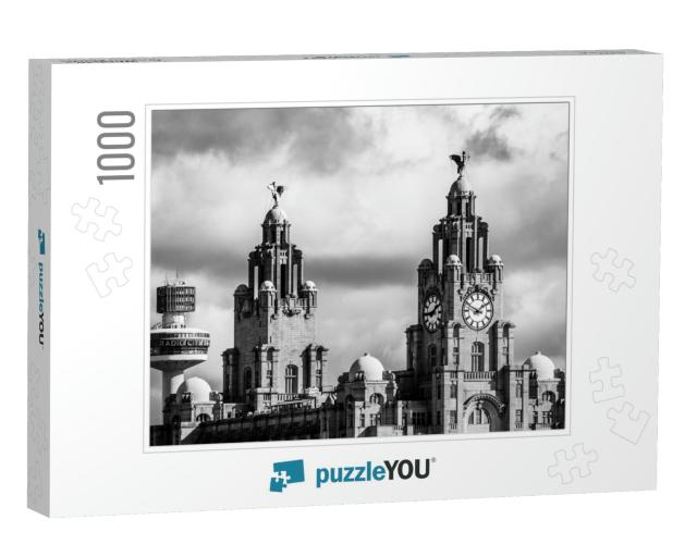 Looking Up At the Royal Liver Building in Liverpool from... Jigsaw Puzzle with 1000 pieces