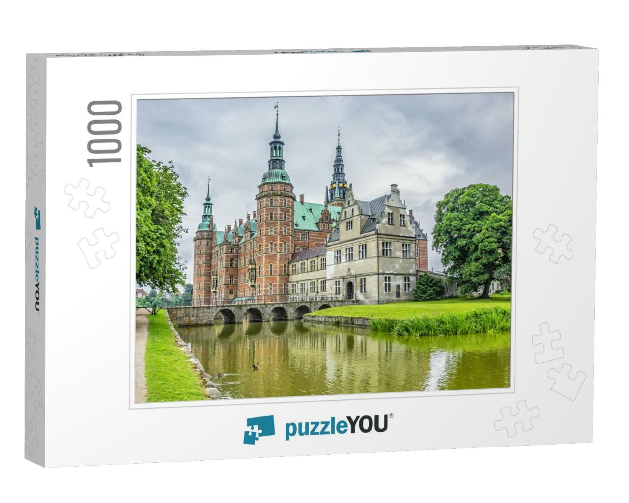 External View of Frederiksborg Castle Frederiksborg Slot... Jigsaw Puzzle with 1000 pieces