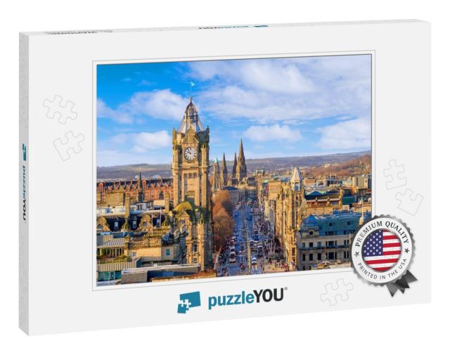 Old Town Edinburgh & Edinburgh Castle in Scotland Uk... Jigsaw Puzzle