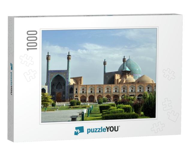 Esfehan Mosque... Jigsaw Puzzle with 1000 pieces