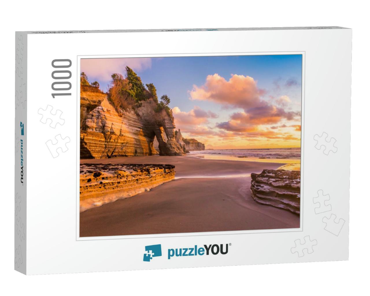 Sunset on a Rocky Beach in Taranaki District, New Zealand... Jigsaw Puzzle with 1000 pieces