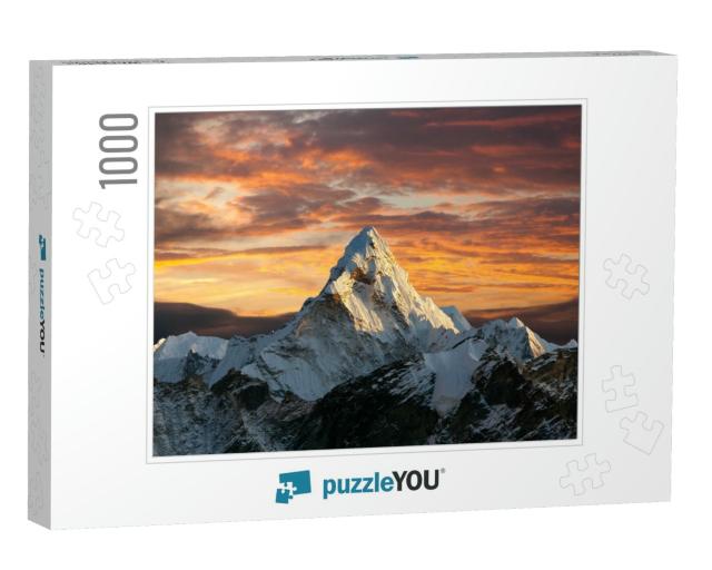 Evening Panoramic View of Mount Ama Dablam with Beautiful... Jigsaw Puzzle with 1000 pieces
