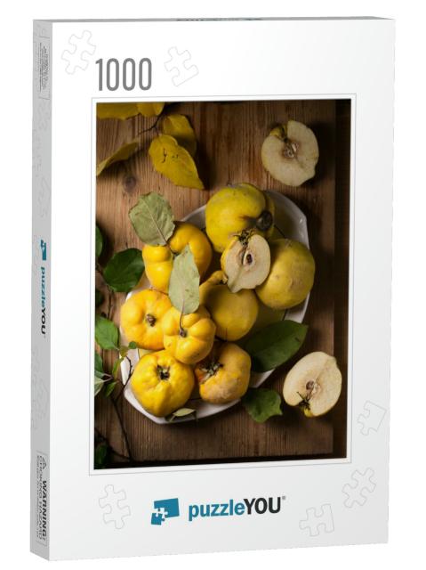 Ripe Large Quince Fruit on a Plate... Jigsaw Puzzle with 1000 pieces