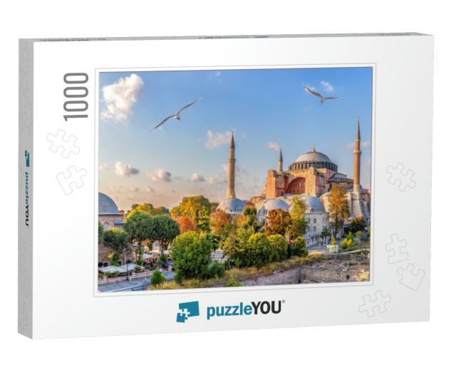 Beautiful View on Hagia Sophia in Istanbul, Turkey... Jigsaw Puzzle with 1000 pieces