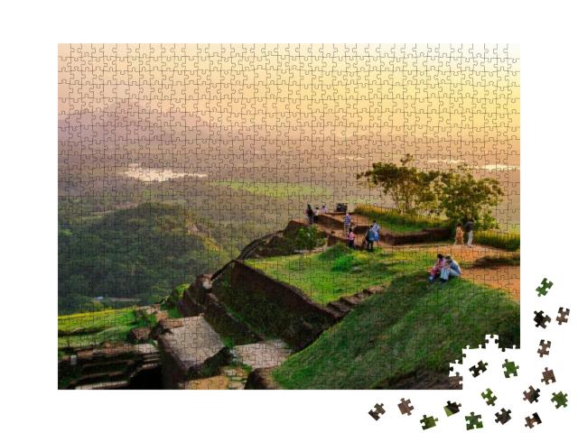 Sigiriya Rock, Sri Lanka... Jigsaw Puzzle with 1000 pieces