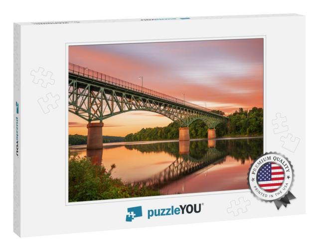 Augusta, Maine, USA View on the Kennebec River with Memori... Jigsaw Puzzle