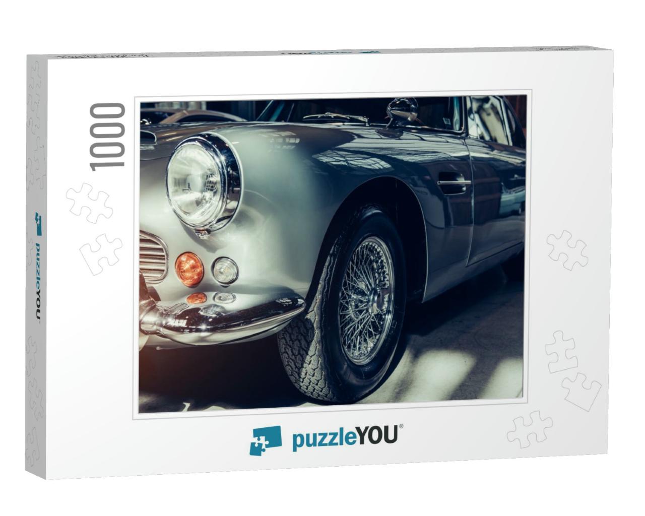 Classic Car... Jigsaw Puzzle with 1000 pieces
