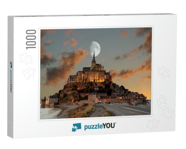 France, the Mont Saint Michel... Jigsaw Puzzle with 1000 pieces