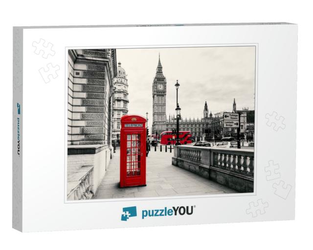 Red Telephone Booth in London... Jigsaw Puzzle