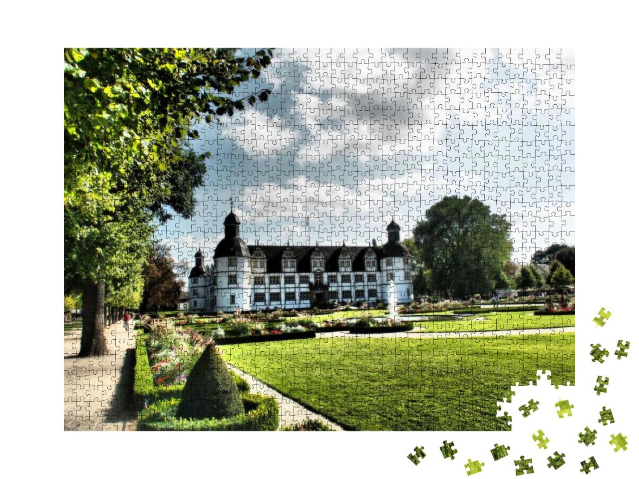 The Castle of Neuhaus in Paderborn... Jigsaw Puzzle with 1000 pieces