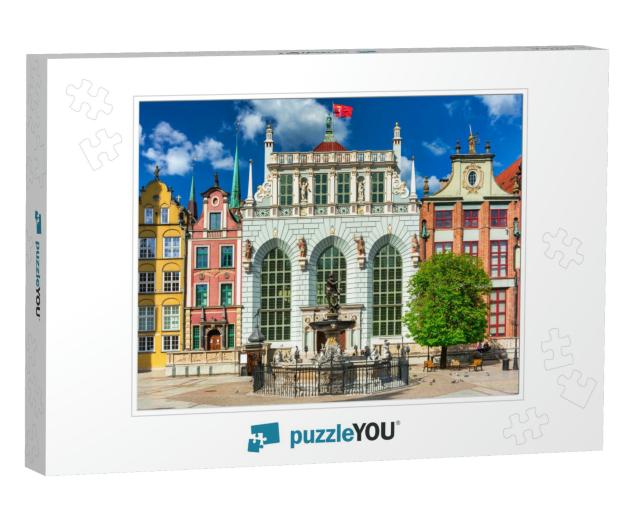 Beautiful Architecture of the Old Town in Gdansk with Art... Jigsaw Puzzle