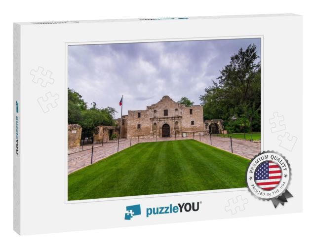 The Alamo in Downtown San Antonio, Texas, Usa... Jigsaw Puzzle