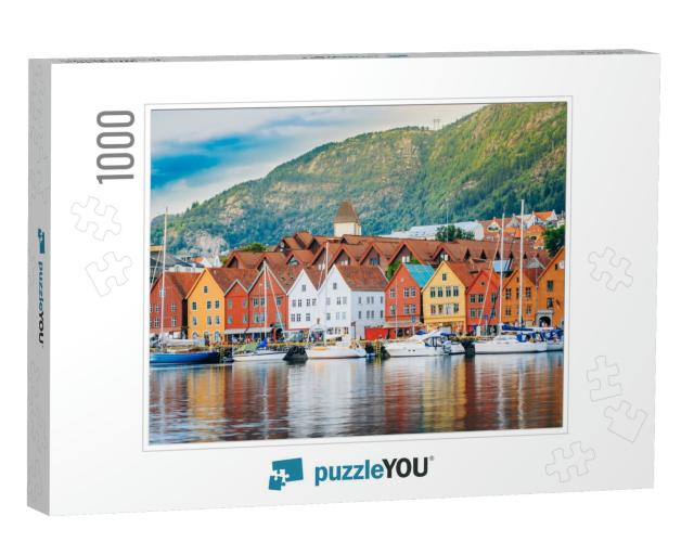 Bergen, Norway. View of Historical Buildings in Bryggen-... Jigsaw Puzzle with 1000 pieces