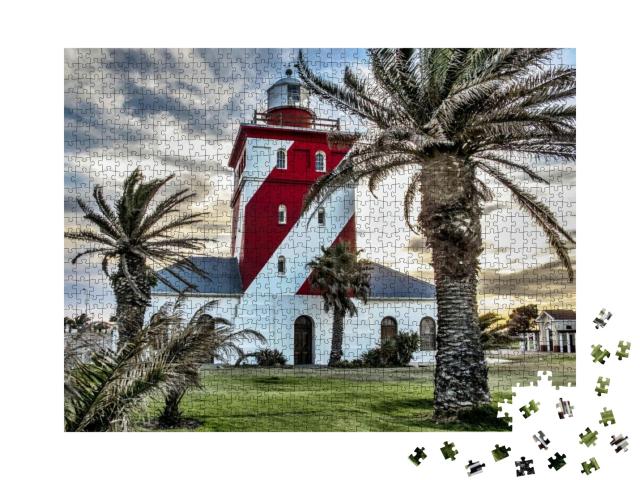 Green Point Light House in Cape Town... Jigsaw Puzzle with 1000 pieces