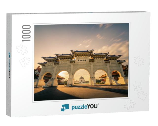 Front Gate of Chiang Kai-Shek Memorial Hall At Dawn, Taip... Jigsaw Puzzle with 1000 pieces