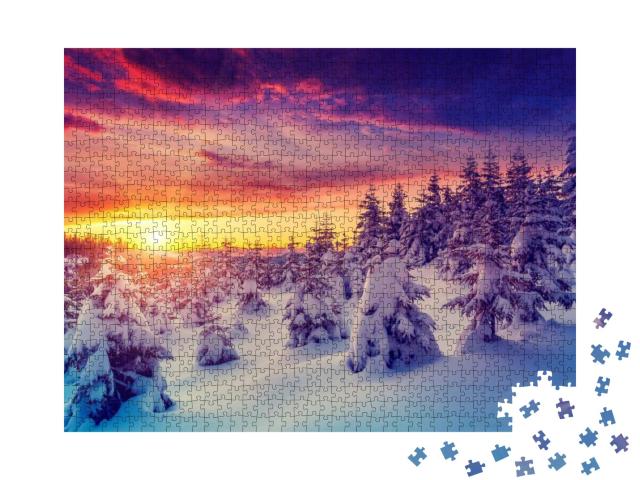 Fantastic Evening Landscape Glowing by Sunlight. Dramatic... Jigsaw Puzzle with 1000 pieces