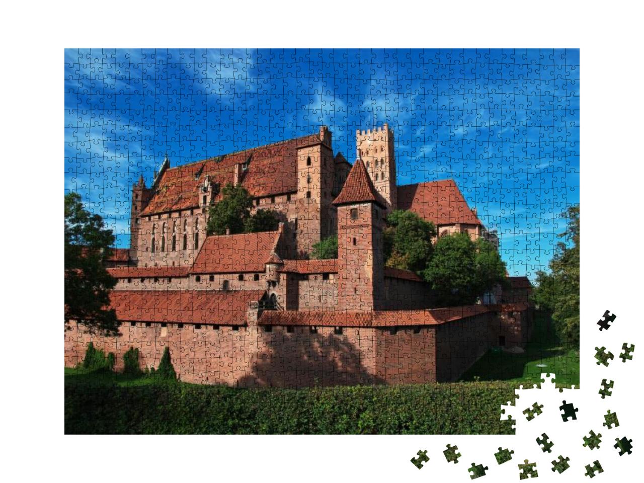 Malbork is Crusader Castle in Poland... Jigsaw Puzzle with 1000 pieces