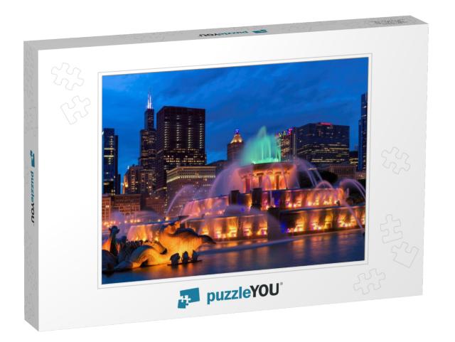 Buckingham Fountain At Night & Chicago Downtown, Chicago... Jigsaw Puzzle