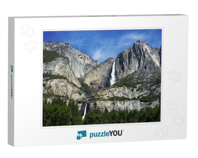 Yosemite Falls, Yosemite National Park, California... Jigsaw Puzzle