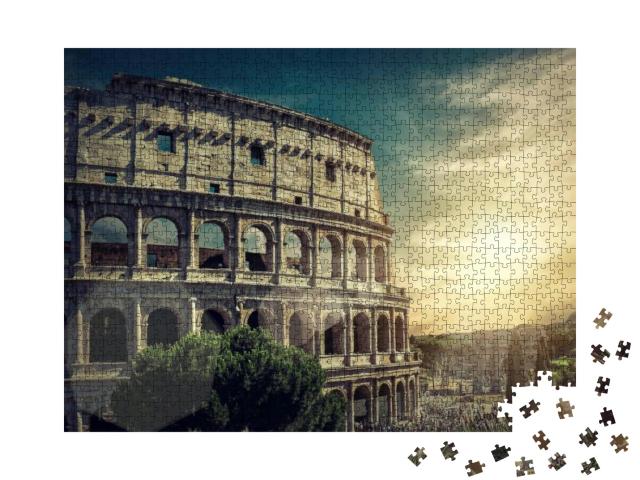 One of the Most Popular Travel Place in World - Roman Col... Jigsaw Puzzle with 1000 pieces