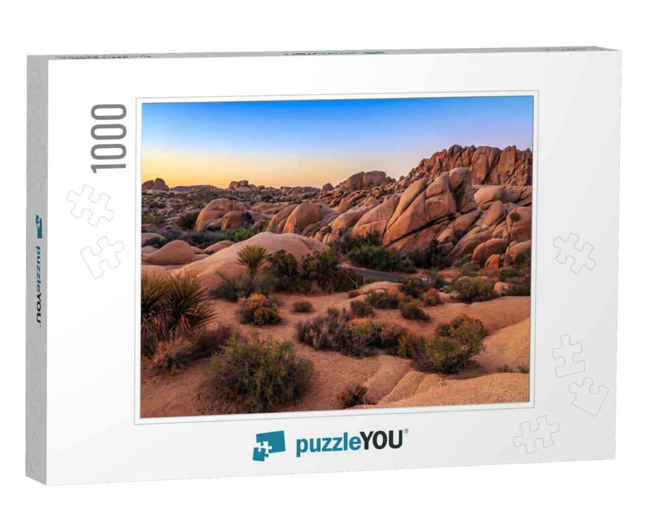 Sunset on the Jumbo Rocks, Joshua Tree National Park, Cal... Jigsaw Puzzle with 1000 pieces
