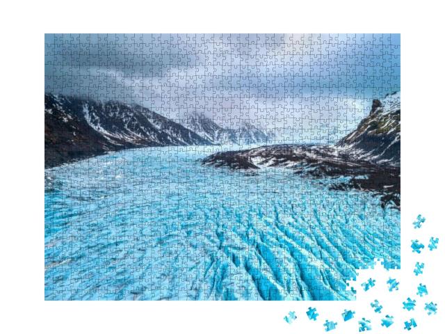 Skaftafell Glacier, Vatnajokull National Park in Iceland... Jigsaw Puzzle with 1000 pieces