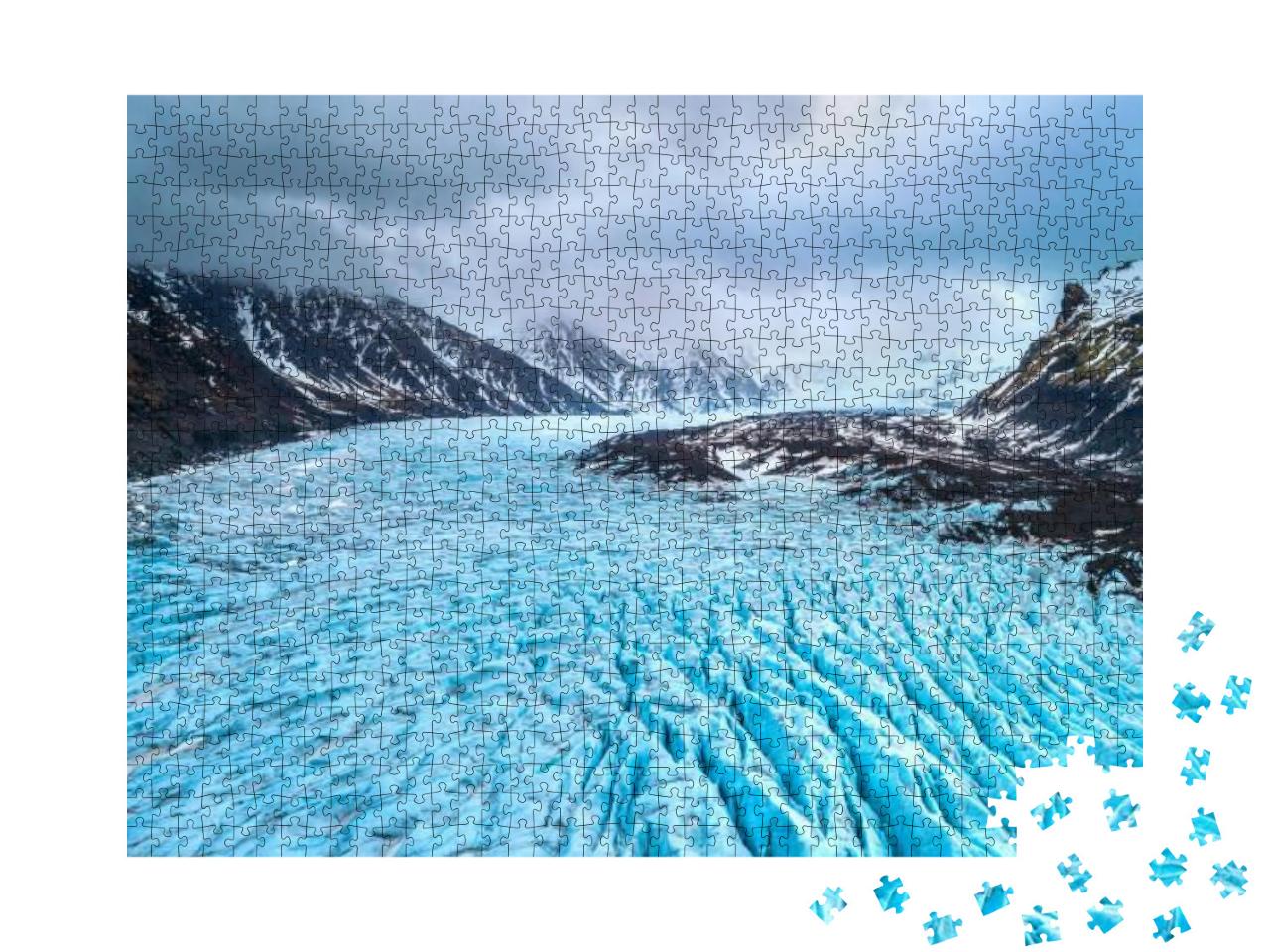 Skaftafell Glacier, Vatnajokull National Park in Iceland... Jigsaw Puzzle with 1000 pieces
