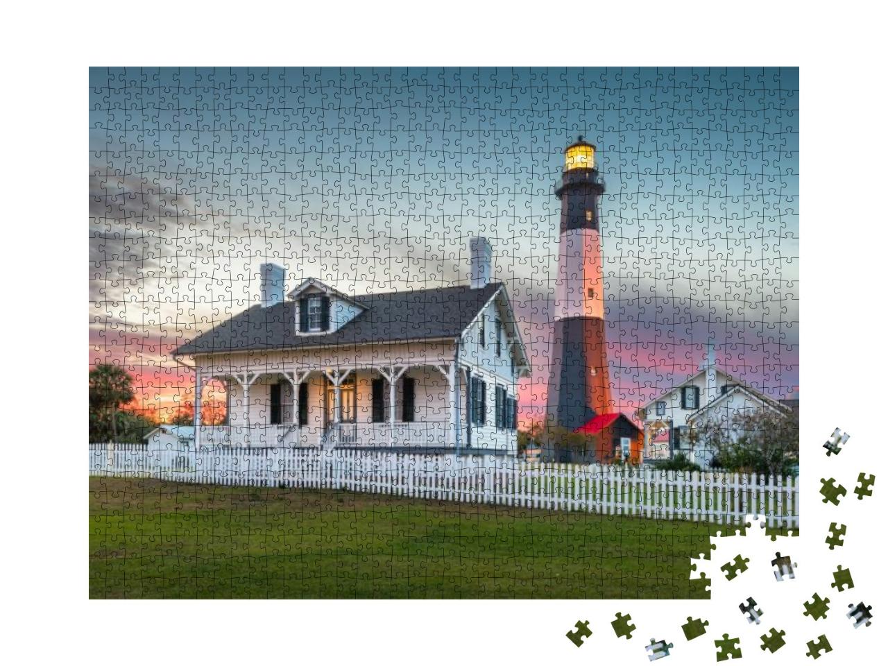 Tybee Island, Georgia, USA At the Lighthouse At Dusk... Jigsaw Puzzle with 1000 pieces