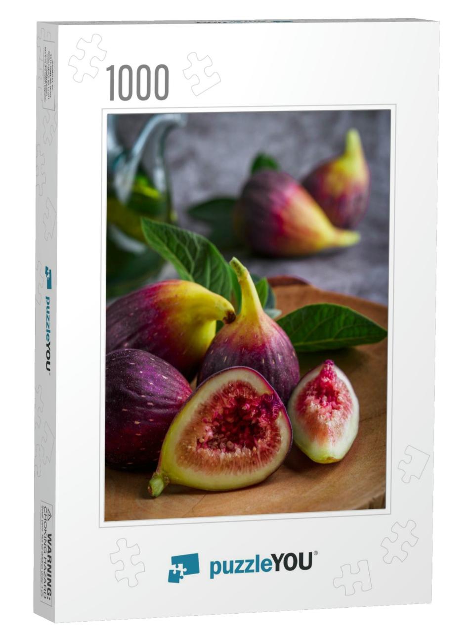 Fresh Ripe Figs on Dark Table. Healthy Mediterranean Fig... Jigsaw Puzzle with 1000 pieces