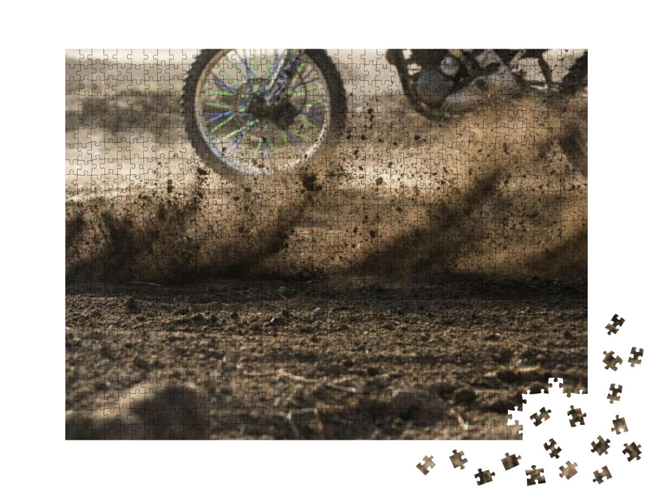 Motocross Racing... Jigsaw Puzzle with 1000 pieces