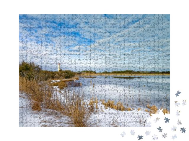 Cape May Lighthouse in Winter... Jigsaw Puzzle with 1000 pieces