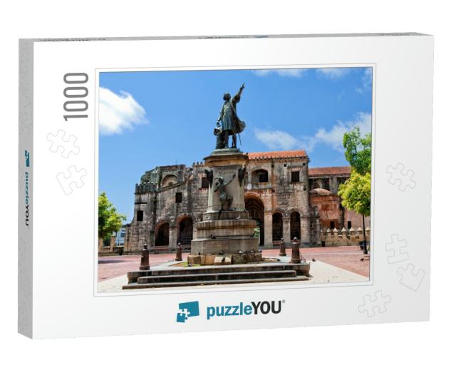 Columbus Statue & Cathedral, Parque Colon, Santo Domingo... Jigsaw Puzzle with 1000 pieces